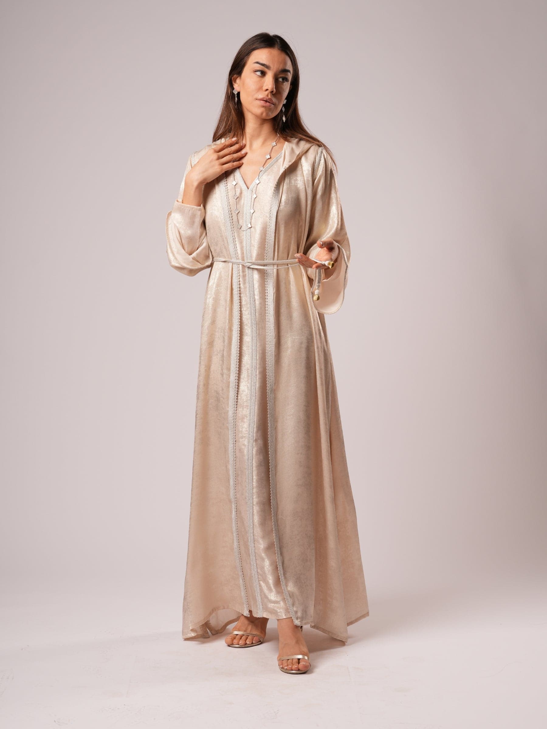 Shaima Offwhite Abaya