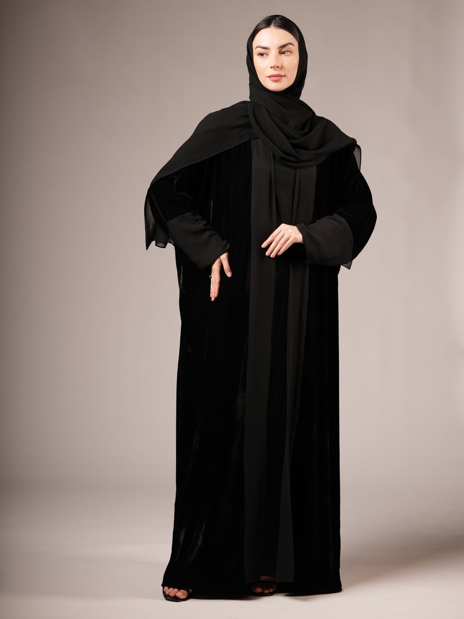 Al noud Black