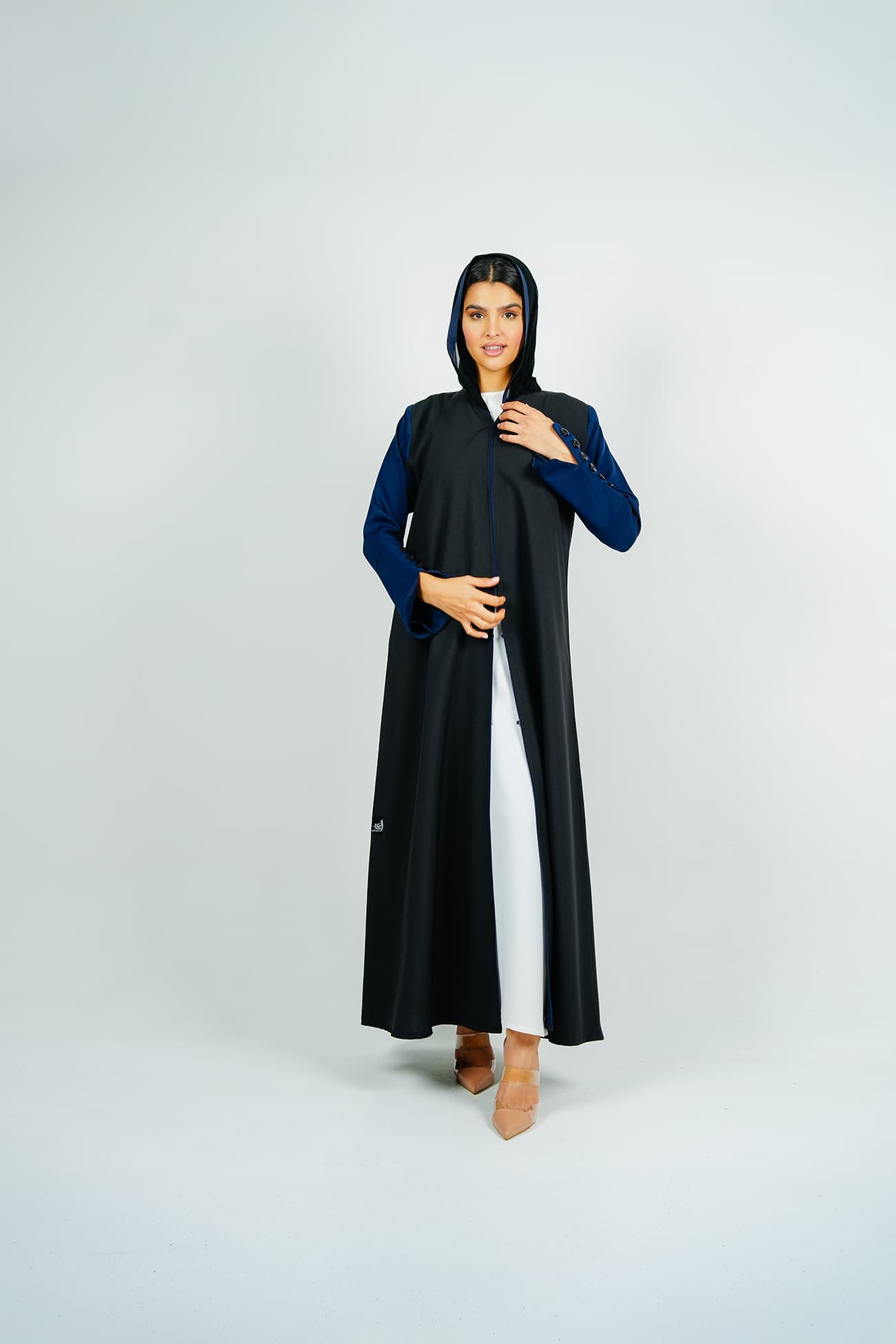 Black-R-202603