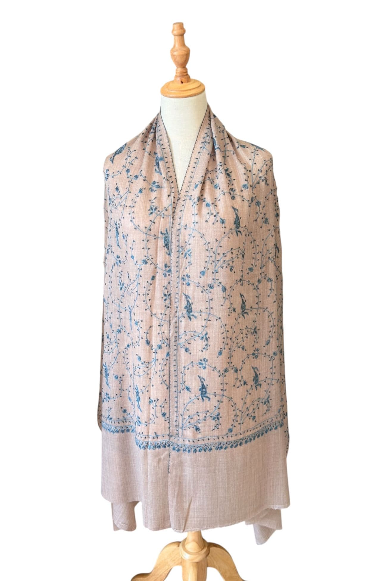 Sozni Jali Shawl — Cream 1